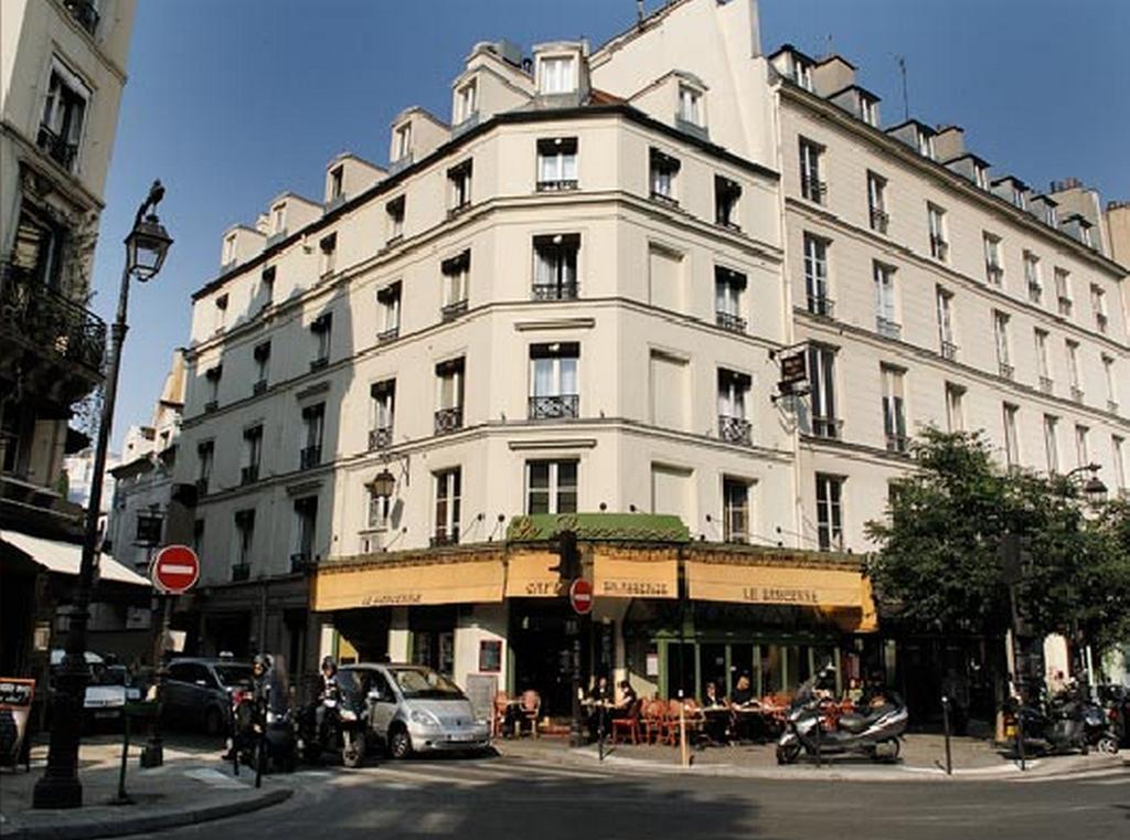 Des Archives Hotel Parigi